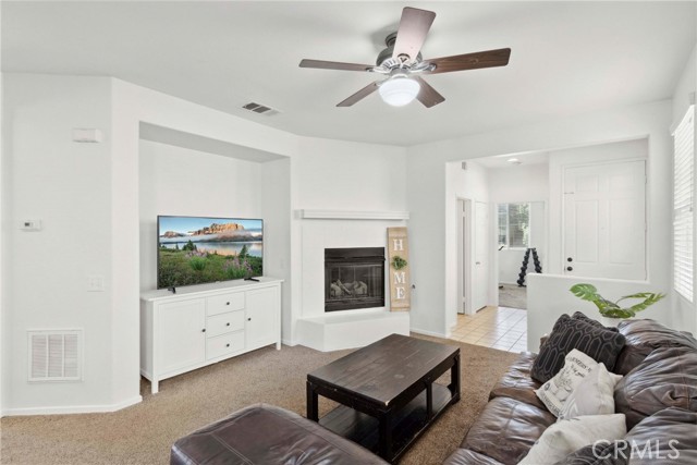 Image 6 of 62 For 33184 Puffin Street