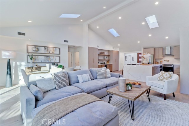 Image 14 of 40 For 5311 Cantante