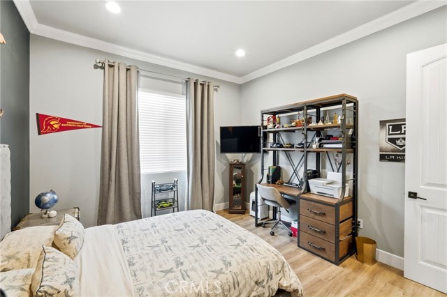 Detail Gallery Image 33 of 48 For 6450 Teesdale Ave, North Hollywood,  CA 91606 - 3 Beds | 3 Baths