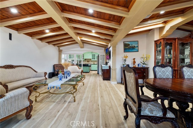 1729 W 51st Place, Los Angeles CA: https://media.crmls.org/medias/ea8d03b6-9a58-4a8b-b374-1440f8055e3b.jpg