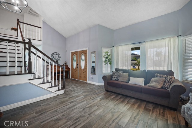 2738 S Del Norte Avenue, Ontario CA: https://media.crmls.org/medias/ea8d5afc-35e9-4aed-81db-37ef41a4b0e6.jpg