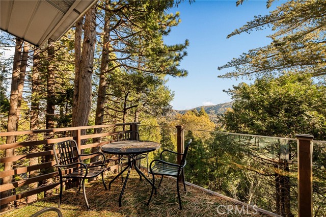 Detail Gallery Image 20 of 46 For 999 Mercury Way, Crestline,  CA 92325 - 4 Beds | 3/1 Baths