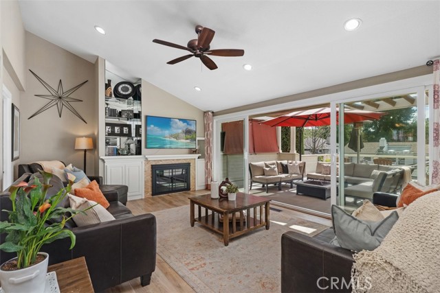 Detail Gallery Image 6 of 44 For 31881 via Oso, Coto de Caza,  CA 92679 - 4 Beds | 3/1 Baths