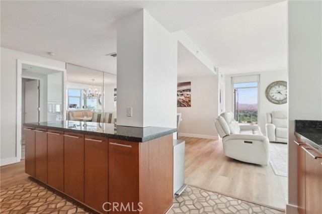 Detail Gallery Image 18 of 48 For 3131 Michelson Dr #1504,  Irvine,  CA 92612 - 2 Beds | 2/1 Baths