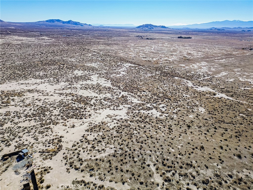 MLS #OC25280725 image #6