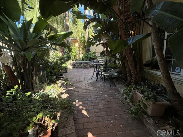 Detail Gallery Image 3 of 23 For 12536 Trail 06, Sylmar,  CA 91342 - 1 Beds | 1 Baths