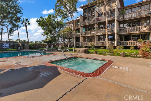 Detail Gallery Image 36 of 40 For 6314 Marina Pacifica, Long Beach,  CA 90803 - 2 Beds | 2 Baths