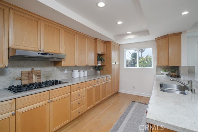 Gorgeous lime stone counter tops.