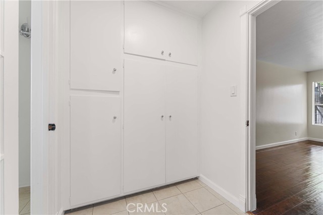 Detail Gallery Image 18 of 24 For 120 Alamitos Ave #17,  Long Beach,  CA 90802 - 1 Beds | 1 Baths