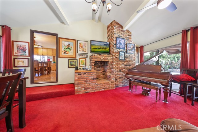 120 Franklin Avenue, Redlands CA: https://media.crmls.org/medias/ea90670a-246d-4e77-88f4-4049aca8d670.jpg