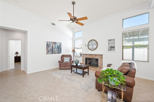 Detail Gallery Image 13 of 71 For 1375 Coral Gables Cir, Corona,  CA 92881 - 4 Beds | 2 Baths
