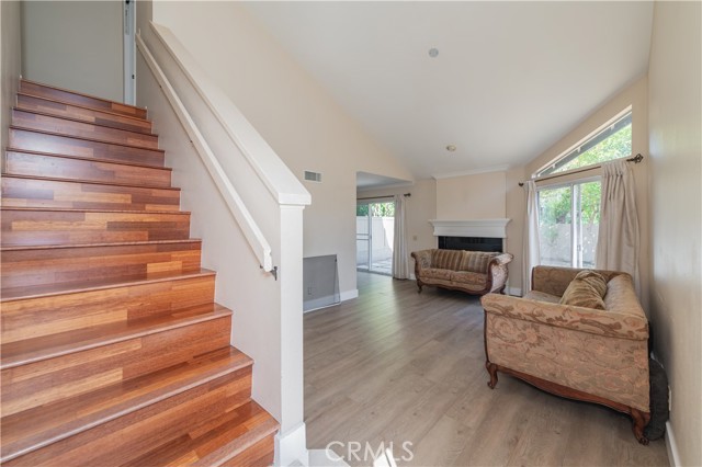 Detail Gallery Image 16 of 25 For 263 Stanford Ct #112,  Irvine,  CA 92612 - 3 Beds | 3 Baths