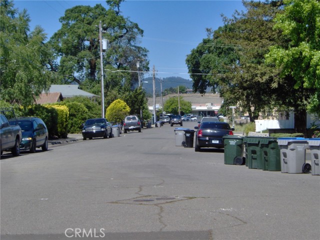 10 Royale Avenue # 14, Lakeport, California 95453, 3 Bedrooms Bedrooms, ,2 BathroomsBathrooms,Residential,For Sale,10 Royale Avenue # 14,CRLC24050222