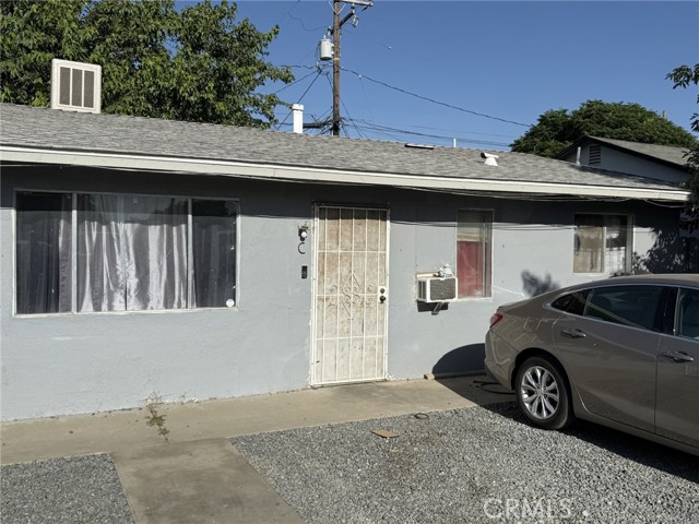 1108 N Rinaldi Street, Visalia CA: https://media.crmls.org/medias/ea923091-4925-4921-921e-9b4f8a378186.jpg