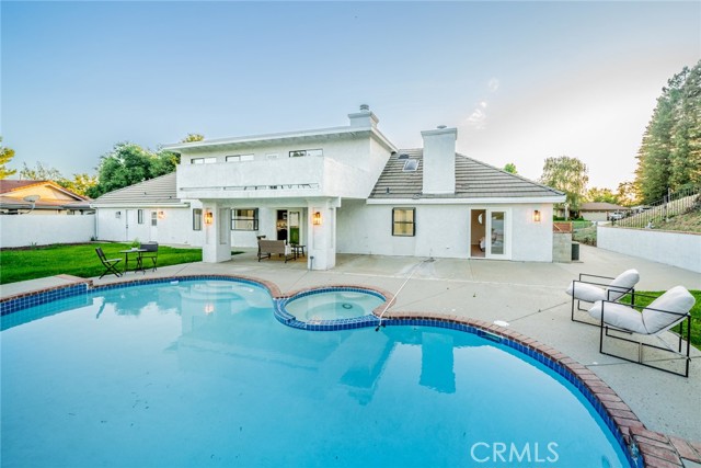 Detail Gallery Image 2 of 31 For 13627 Scenic Crest Dr, Yucaipa,  CA 92399 - 4 Beds | 2/1 Baths