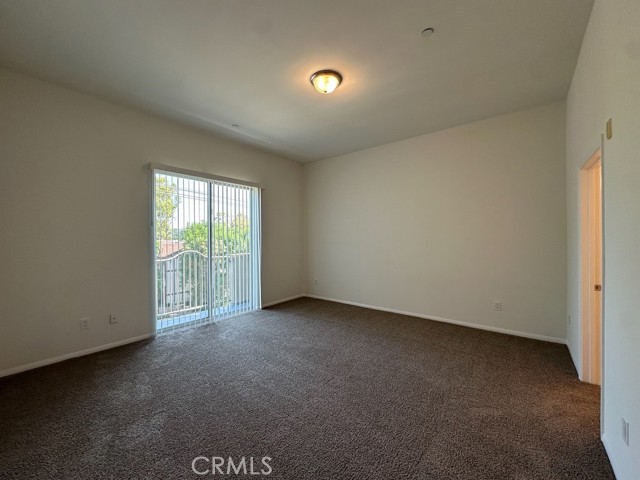 Detail Gallery Image 16 of 22 For 7551 Jordan Ave #405,  Canoga Park,  CA 91303 - 3 Beds | 3 Baths