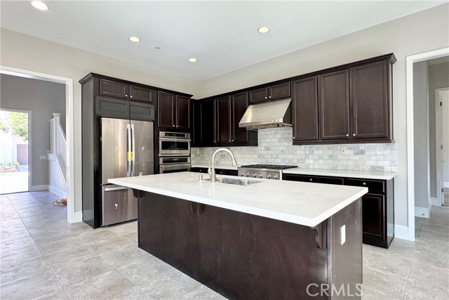 54 Rexford, Irvine CA: https://media.crmls.org/medias/ea94c183-da50-4979-a7a5-7841f84e920c.jpg