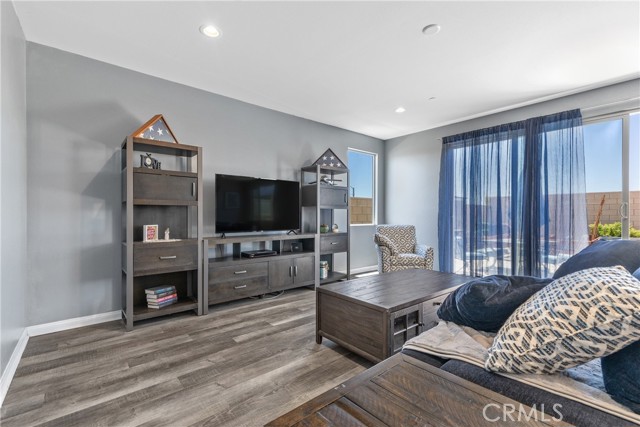 35727 Domaine Street, Winchester CA: https://media.crmls.org/medias/ea94c2fc-4c21-4b0d-85aa-254f44a8d3f3.jpg