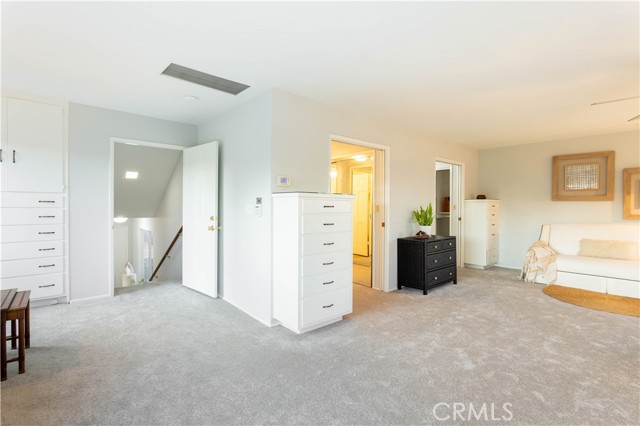 1001 Briarcliff photo 19