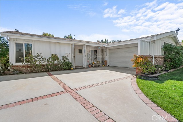 Front Image Thumbnail for CRSR26056290