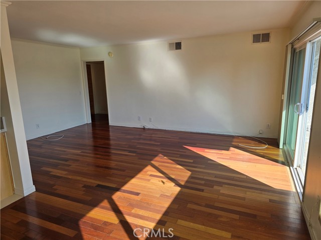 Detail Gallery Image 10 of 16 For 702 Park #305,  South Pasadena,  CA 91030 - 1 Beds | 1 Baths