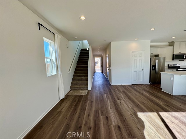 Detail Gallery Image 8 of 36 For 2459 Satsuma Cir, Riverside,  CA 92507 - 4 Beds | 2/1 Baths