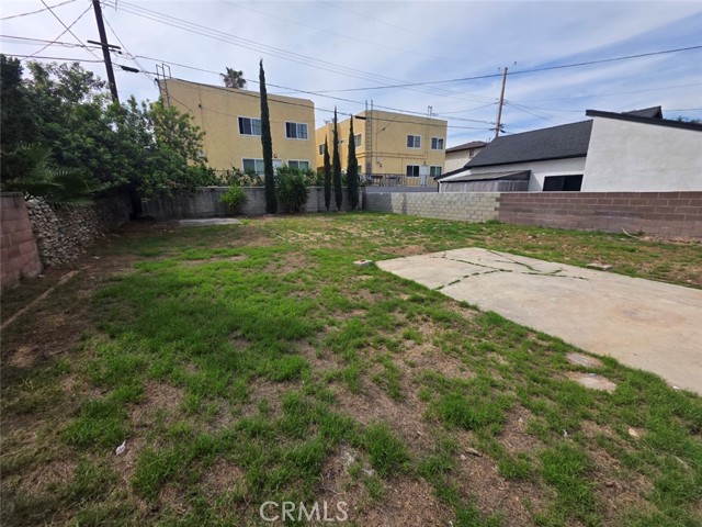 Detail Gallery Image 10 of 12 For 2321 N Naomi St, Burbank,  CA 91504 - 3 Beds | 1 Baths