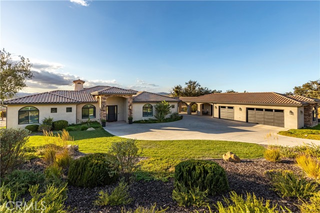 Detail Gallery Image 2 of 74 For 1110 Burnt Rock Way, Templeton,  CA 93465 - 4 Beds | 3/1 Baths