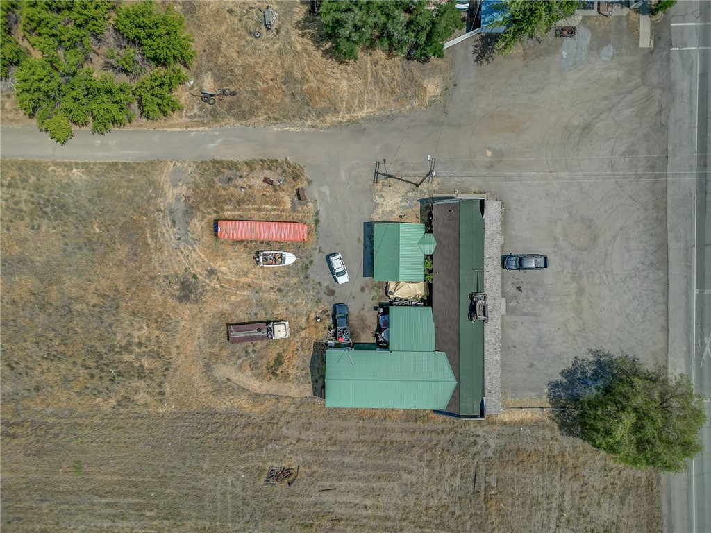 180 E Webb Street, Montague, California 96064, ,Commercial Sale,For Sale,180 E Webb Street,CRSN23146391