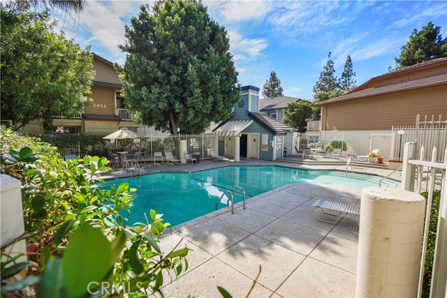 Detail Gallery Image 31 of 31 For 2486 Pleasant Way #B,  Thousand Oaks,  CA 91362 - 2 Beds | 1 Baths