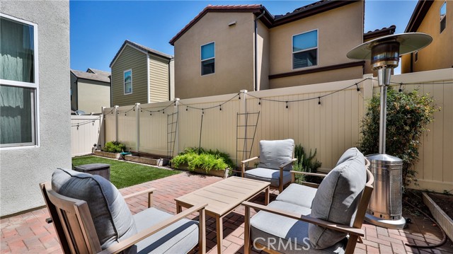 Detail Gallery Image 30 of 49 For 4173 Horvath St #105,  Corona,  CA 92883 - 3 Beds | 2/1 Baths