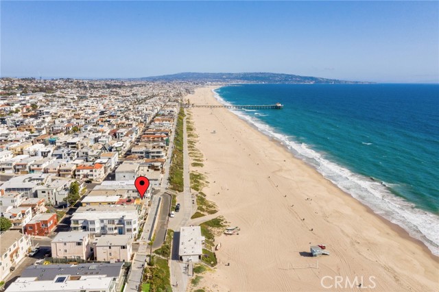2208 The Strand, Manhattan Beach CA: https://media.crmls.org/medias/ea9c53aa-1a20-4686-b65a-3b72163c34fc.jpg