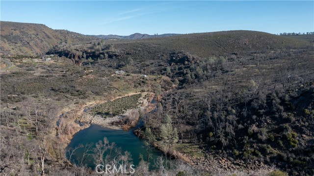 21541 Yankee Valley Road, Hidden Valley Lake CA: https://media.crmls.org/medias/ea9c9c41-2b61-4180-b240-44c97a2f1188.jpg