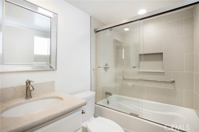 Detail Gallery Image 26 of 38 For 552 Cypress a,  Laguna Beach,  CA 92651 - 2 Beds | 2 Baths