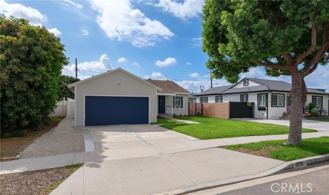 Image 1 of 43 For 3638 156th Street