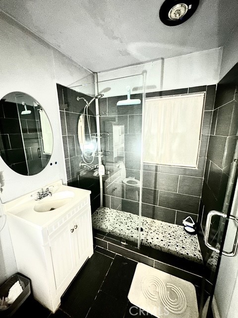 807 E 106th, Los Angeles CA: https://media.crmls.org/medias/ea9d6903-0716-4afc-8c36-fa0b014d9aa4.jpg