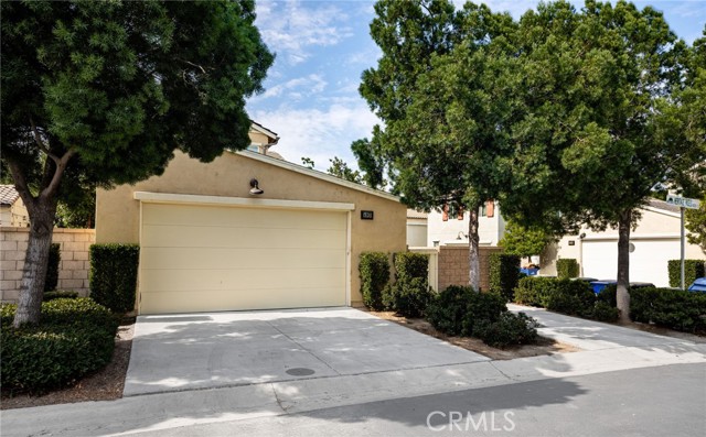 4069 Cottage Way, Ontario CA: https://media.crmls.org/medias/ea9eadef-8210-4ece-81b7-2be7d39ddd18.jpg