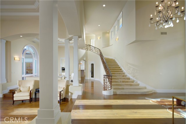 Detail Gallery Image 7 of 42 For 1 Elk Grove Ln, Laguna Niguel,  CA 92677 - 5 Beds | 5/2 Baths