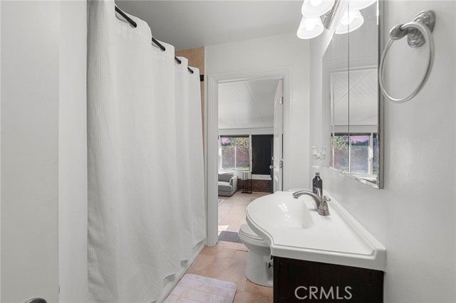 Detail Gallery Image 16 of 31 For 2412 Del Amo, Lakewood,  CA 90712 - 3 Beds | 1 Baths