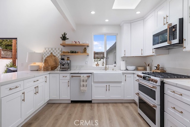 Detail Gallery Image 40 of 75 For 236 Camellia Ln, Costa Mesa,  CA 92627 - 5 Beds | 3 Baths