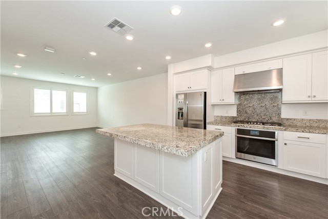 Front Image Thumbnail for CROC25199817