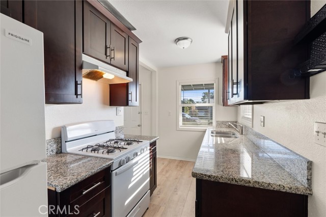 Detail Gallery Image 2 of 10 For 2907 E Sawyer St, Long Beach,  CA 90805 - 1 Beds | 1 Baths