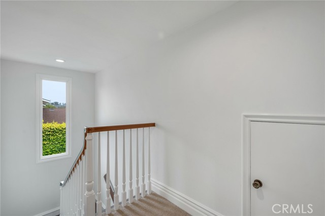 21192 Richmond Circle, Huntington Beach CA: https://media.crmls.org/medias/eaa2514c-54ca-4e97-afb2-fe833e246d32.jpg