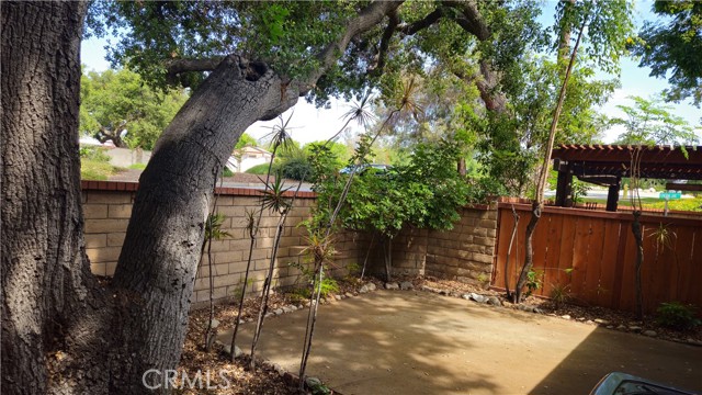 Detail Gallery Image 15 of 18 For 517 Wayland Ct, Claremont,  CA 91711 - 2 Beds | 2/1 Baths