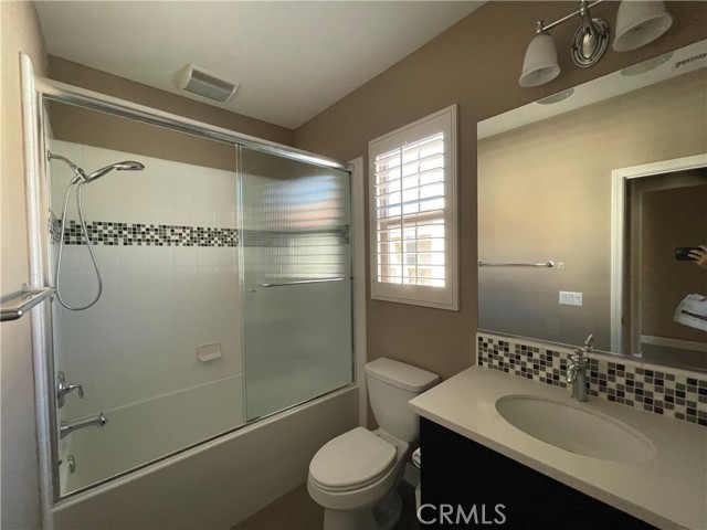 Detail Gallery Image 10 of 13 For 51 Mission Bell, Irvine,  CA 92620 - 2 Beds | 2 Baths