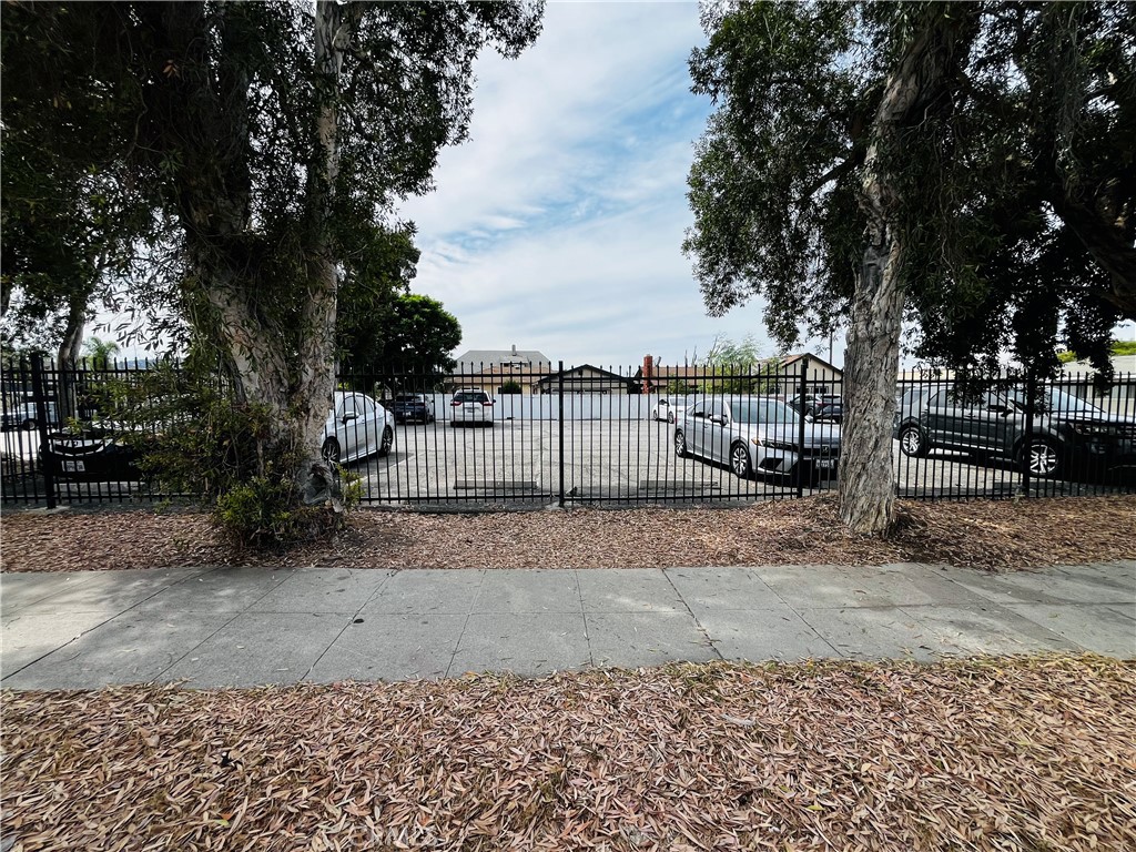 MLS #OC25221526 image #12