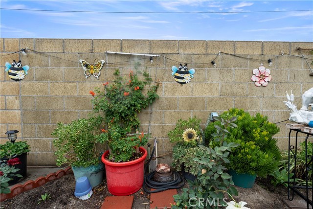 Detail Gallery Image 33 of 43 For 442 N Victoria, San Jacinto,  CA 92583 - 3 Beds | 2/1 Baths