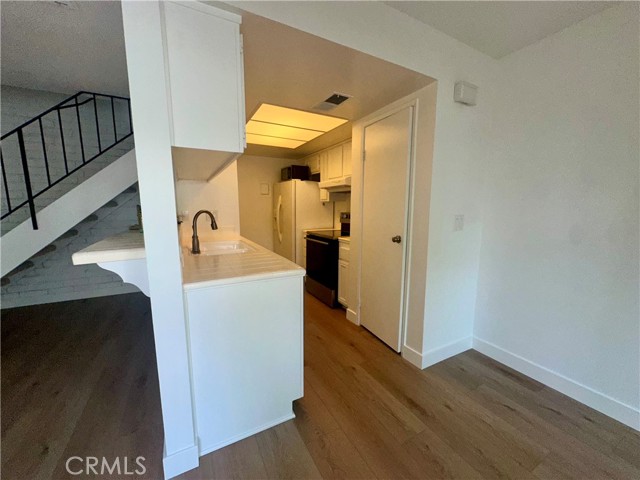 Detail Gallery Image 6 of 13 For 16394 Del Oro Circle #135,  Huntington Beach,  CA 92649 - 2 Beds | 1 Baths