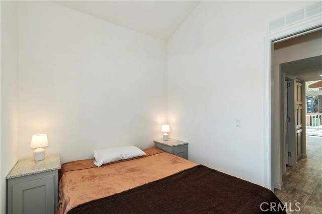 Detail Gallery Image 20 of 35 For 547 Alden #6, Big Bear Lake,  CA 92315 - 1 Beds | 1 Baths