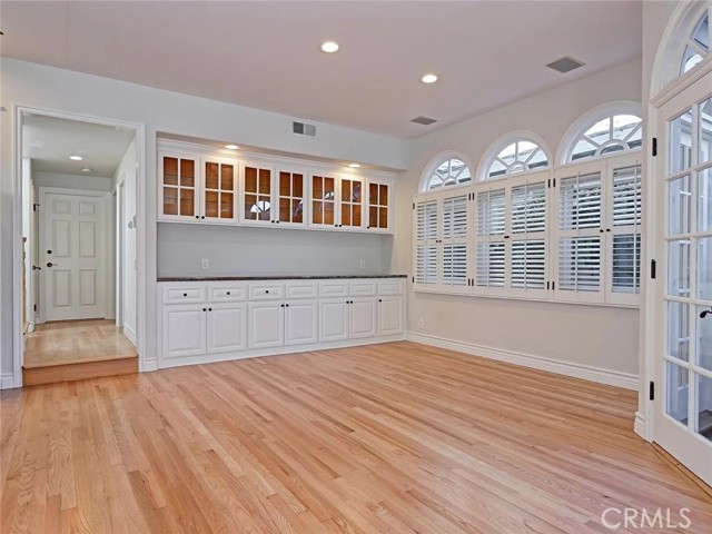 Detail Gallery Image 9 of 22 For 317 4th St, Manhattan Beach,  CA 90266 - 4 Beds | 4 Baths